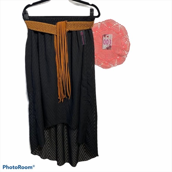 No Boundaries Dresses & Skirts - No Boundaries High/Low Black Skirt with Belt